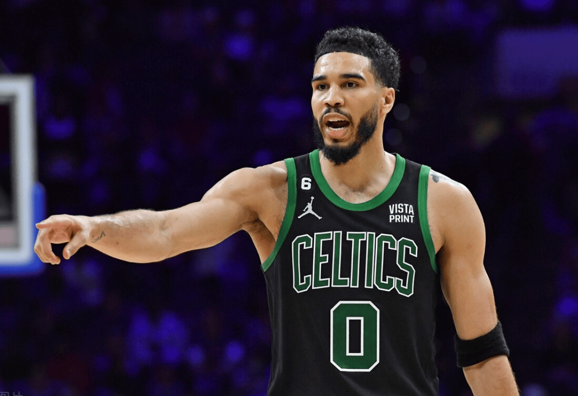 凯尔特人队关键球员状态回升,备战商讨(凯尔特人队最新阵容名单) 凯尔特人队关键球员状态回升,备战商讨(凯尔特人队最新阵容名单)